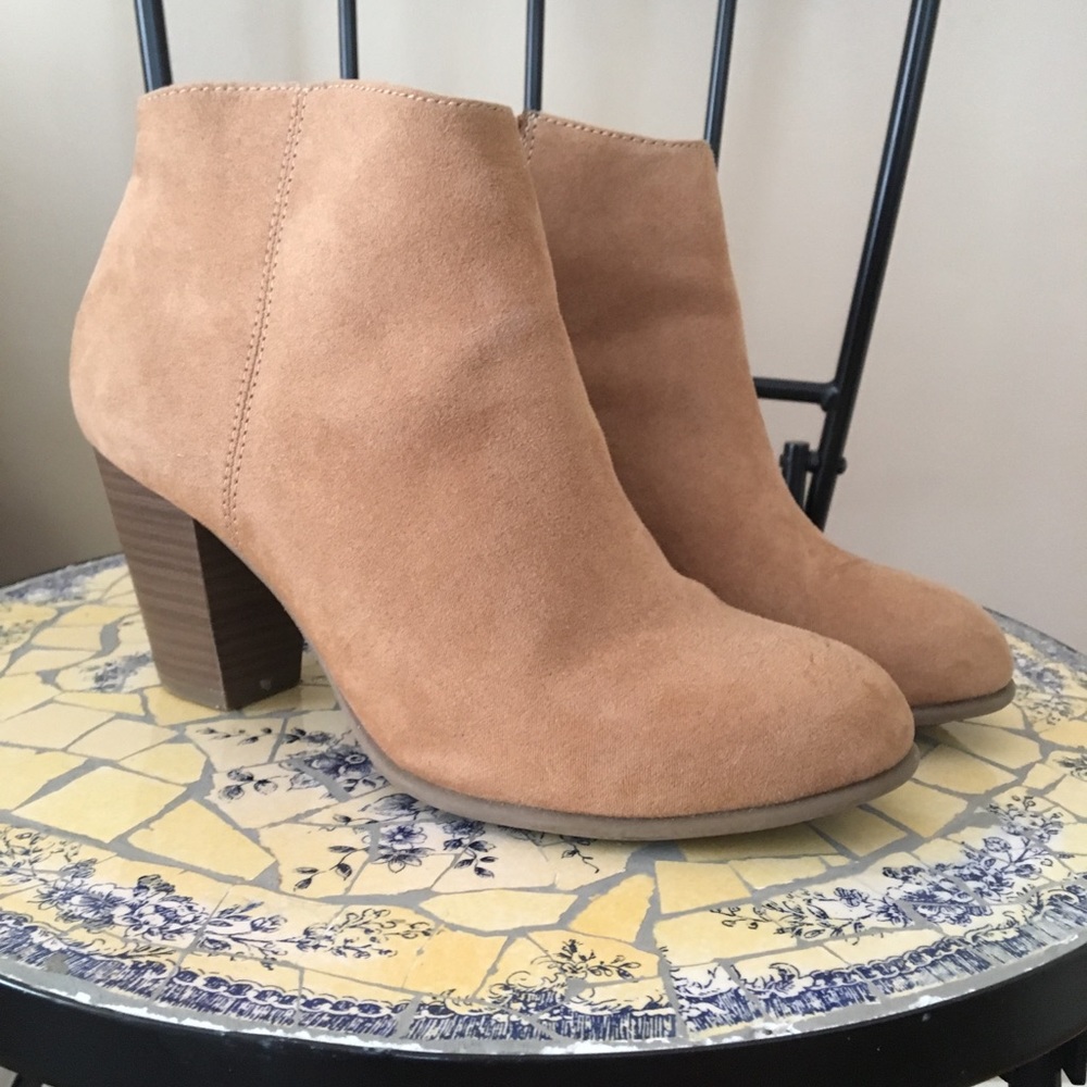 Old navy booties. Worn once.